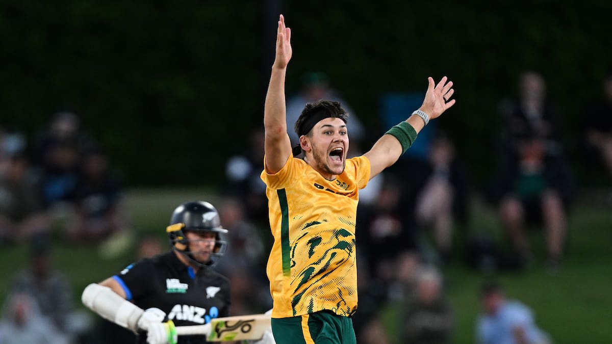 Black Caps lose early wicket - NZ Herald