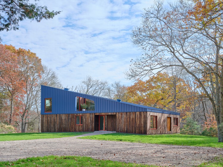 Riverhouse / WORKac - Image 1 of 17