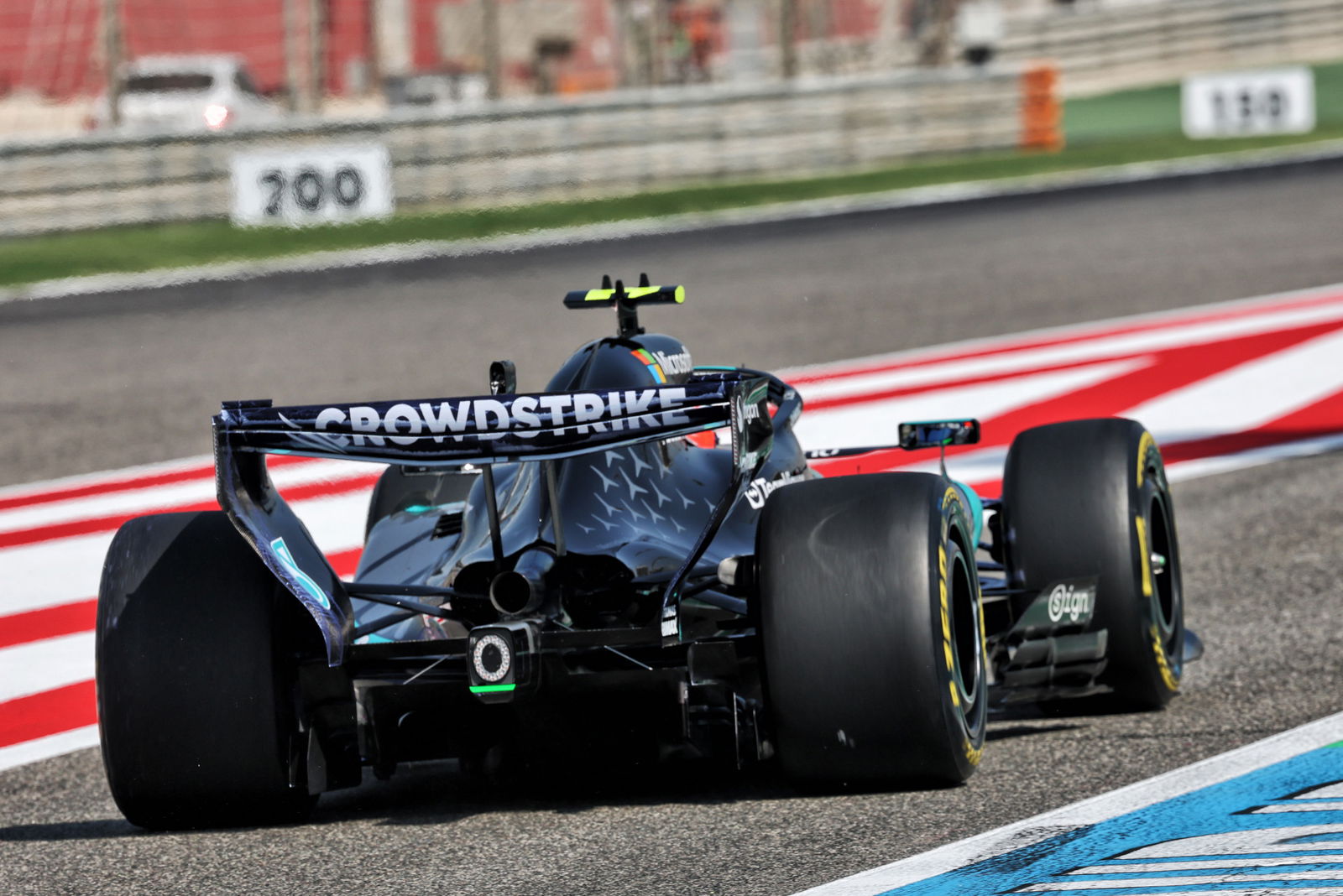 F1 agrees to compression ratio rule change