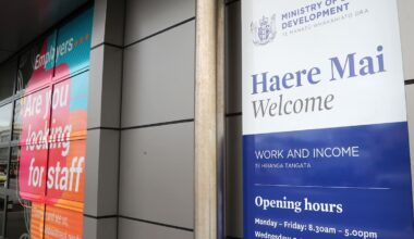 Auditor-General says social welfare staff need clearer guidelines on declining emergency housing under new criteria