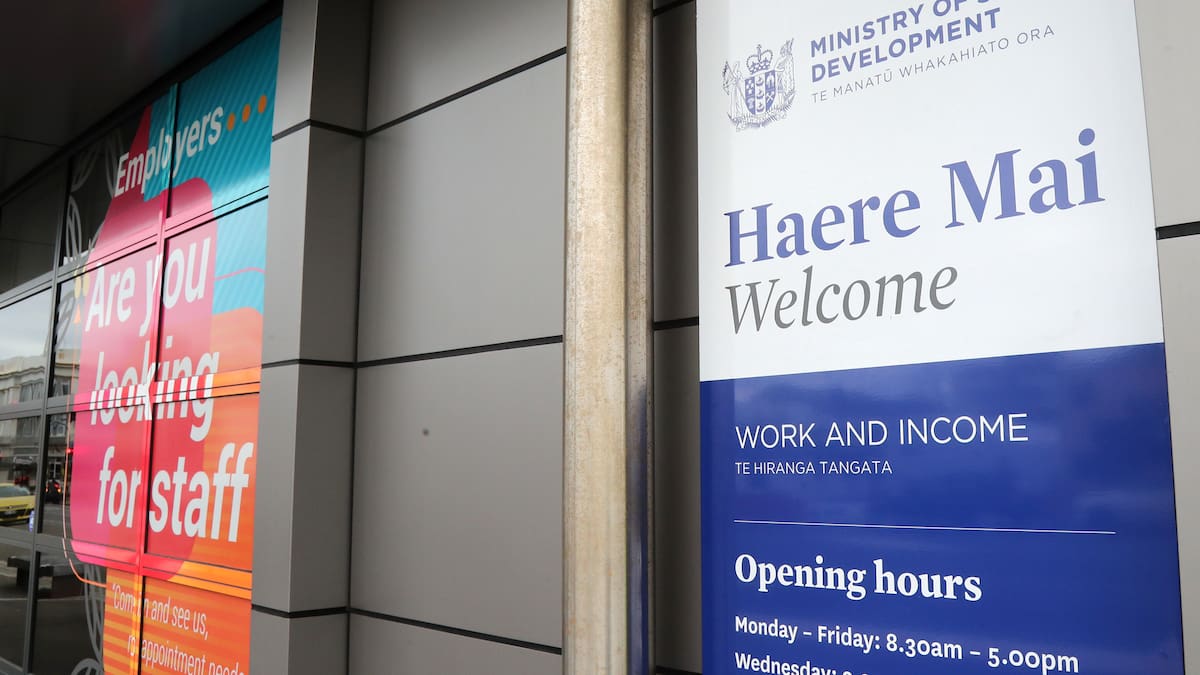 Auditor-General says social welfare staff need clearer guidelines on declining emergency housing under new criteria