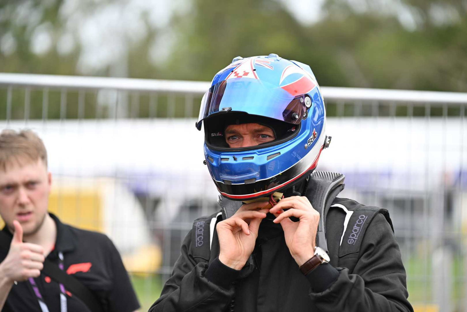 F1 TV commentator drives Supercar at Albert Park