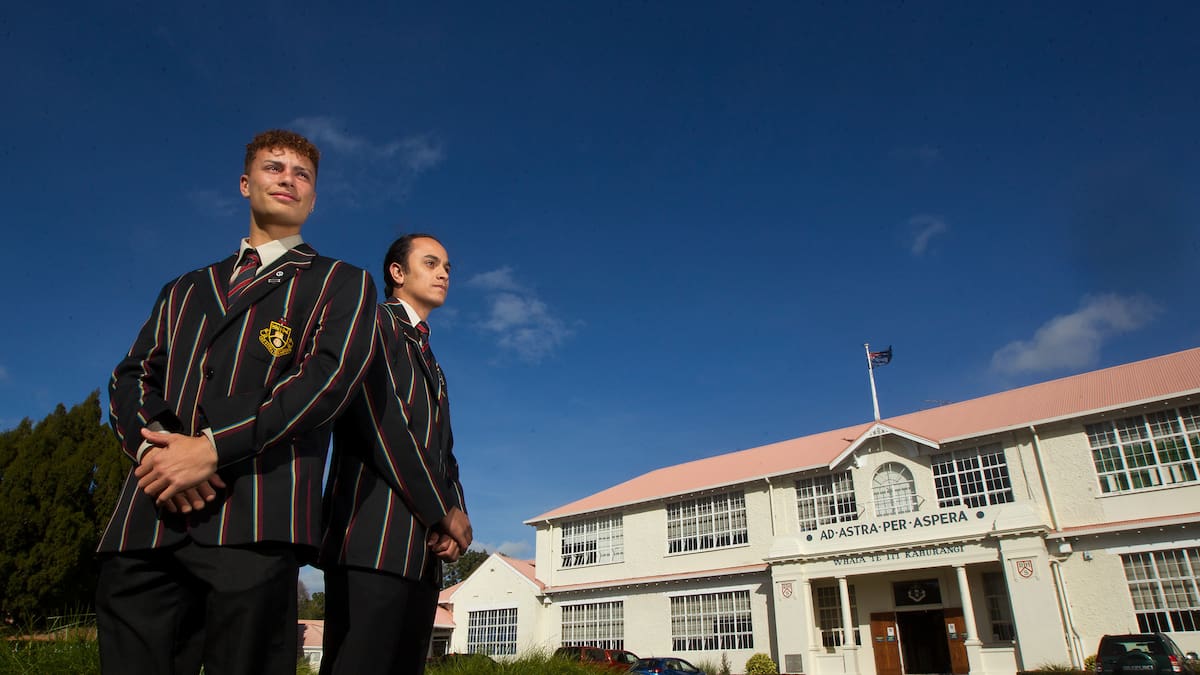 How does your school rate? New analysis of 500 colleges’ NCEA results ranked against house prices