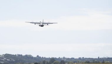Hercules takes off as NZ readies for possible Mideast evacuation