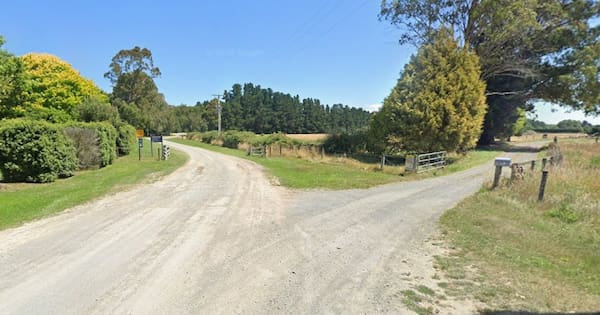 Gravel trucks hit roads for Woodend Bypass