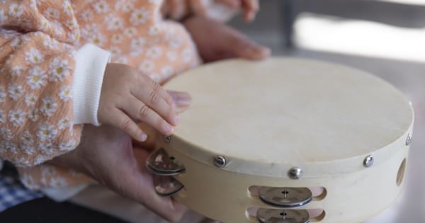 Firefighter frees rattled toddler stuck in tambourine
