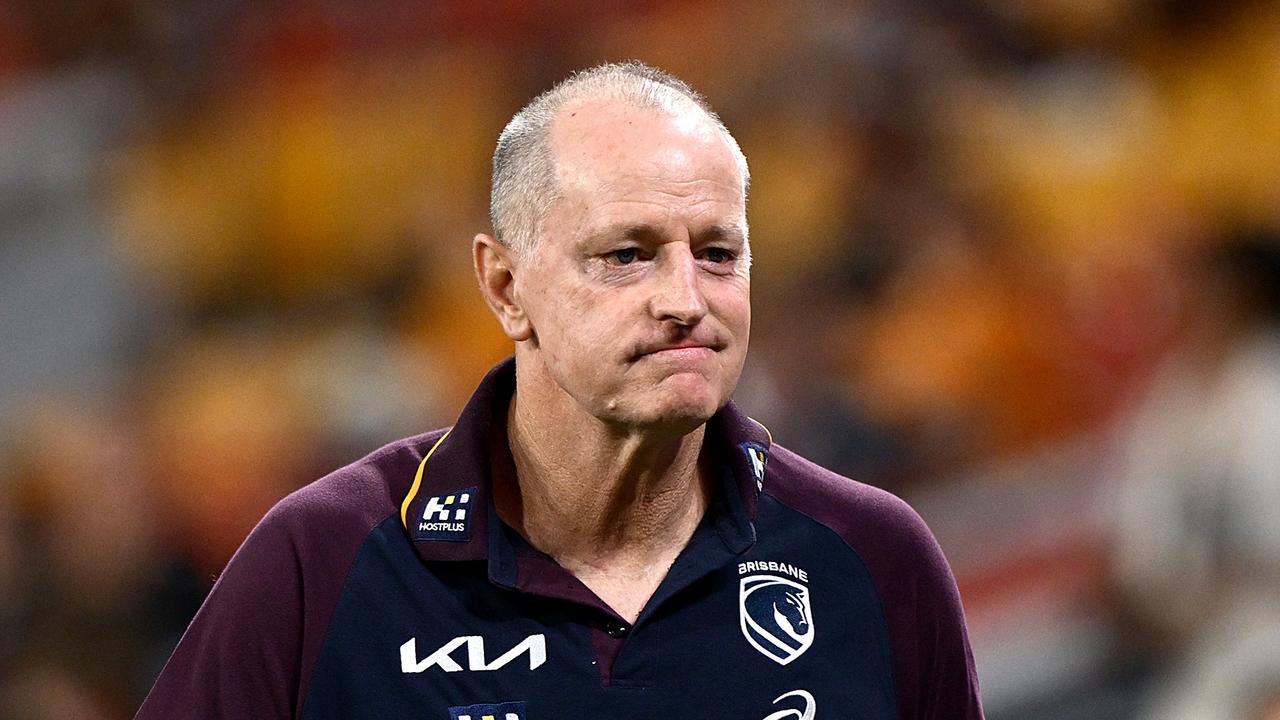 Ben Te’o quits Brisbane Broncos, who will replace him, Michael Maguire dispute, Gorden Tallis calls for Allan Langer to return