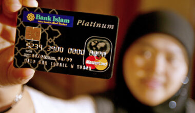 'Buy Now, Pay Later' traps more young Malaysians in debt cycle