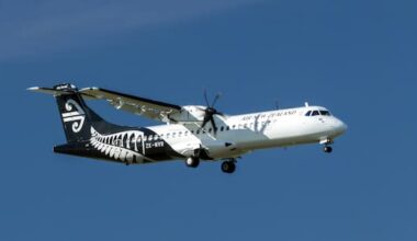 Flights cancelled over ash cloud from Whaakari/White Island
