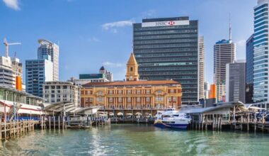 Passing ferry rescues person from Auckland's Waitematā Harbour