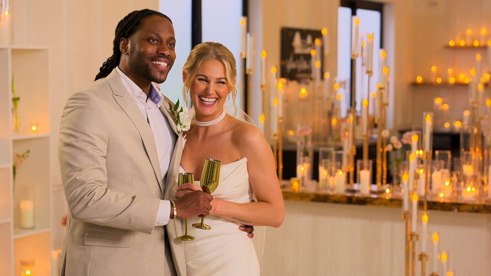 love is blind l to r dr vic st john, christine hamilton in episode 1012 of love is blind cr courtesy of netflix © 2026