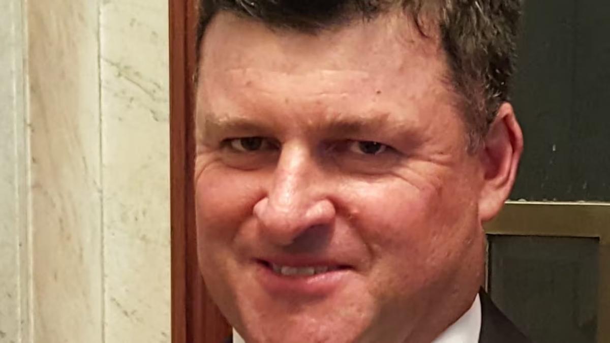 Lawyer fined for berating client in 'moralising lecture'