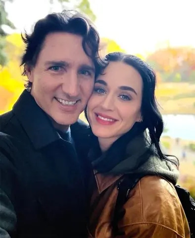 Katy Perry Goes Instagram Official with Justin TrudeauCredit: Katy Perry/Instagram
