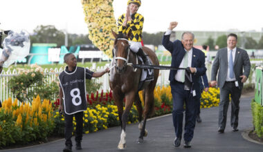 Autumn Glow simply spectacular - image Bradley Photos