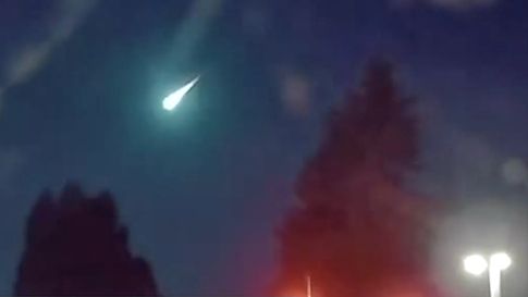 Fireball Sightings Spark Panic Across U.S., Experts Rule Out Iranian Missile Threat