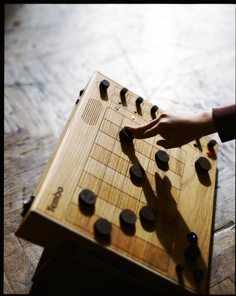 drum machine wooden device