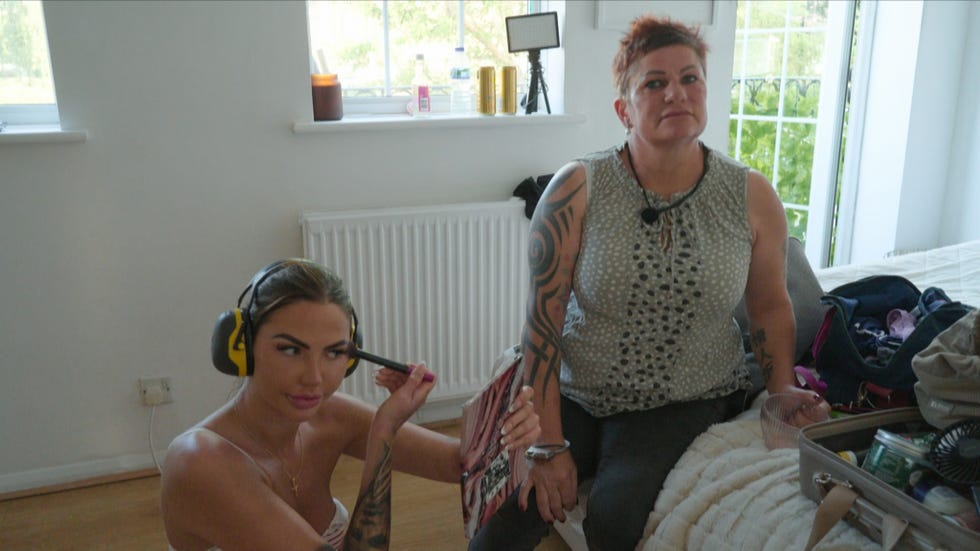 Claire and Bambi assemble styling process in a domestic setting