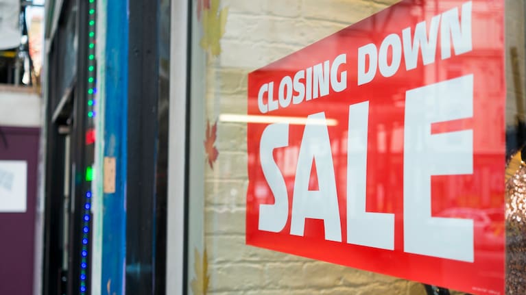 A file image of a closing down sale sign