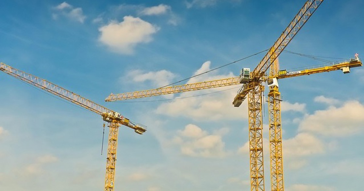 Rising fuel costs threaten building projects across South Africa