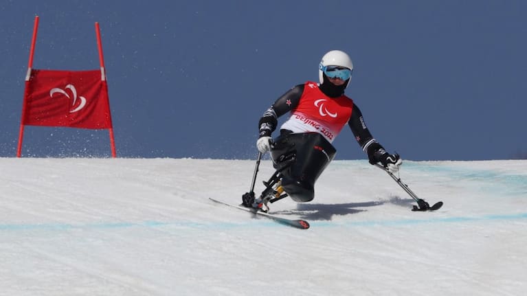 Corey Peters competes at the Beijing Winter Paralympics in 2022.