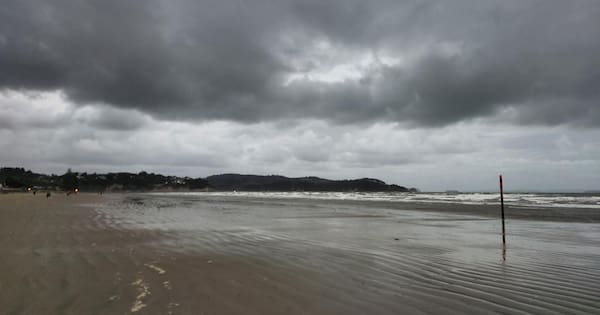 Tropical low to graze upper North Island, prompting weather watches