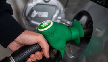 How New Zealand’s $50 support package compares with support overseas