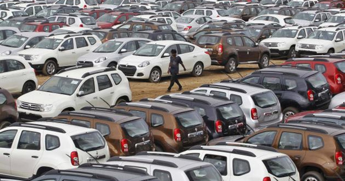 Mozambique spends $1 million daily on vehicle imports despite low-income statu