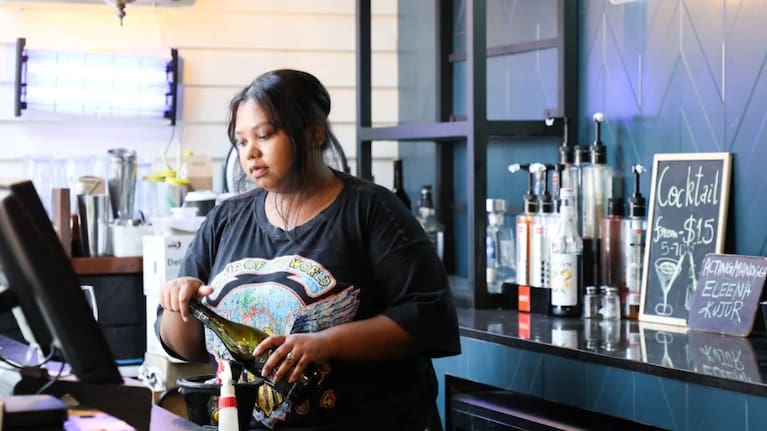 Eleena Kujur has found Blockhouse Bay a welcoming place to live and work. Photo: RNZ / Yiting Lin
