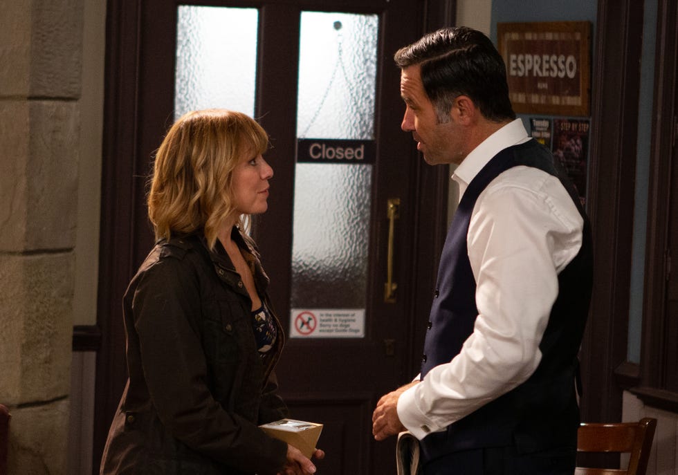 Rhona Goskirk and Graham Foster in Emmerdale Rhona Goskirk and Graham Foster in Emmerdale