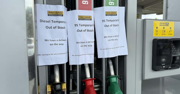 Why New Zealand has weeks of fuel supply but still has empty pumps