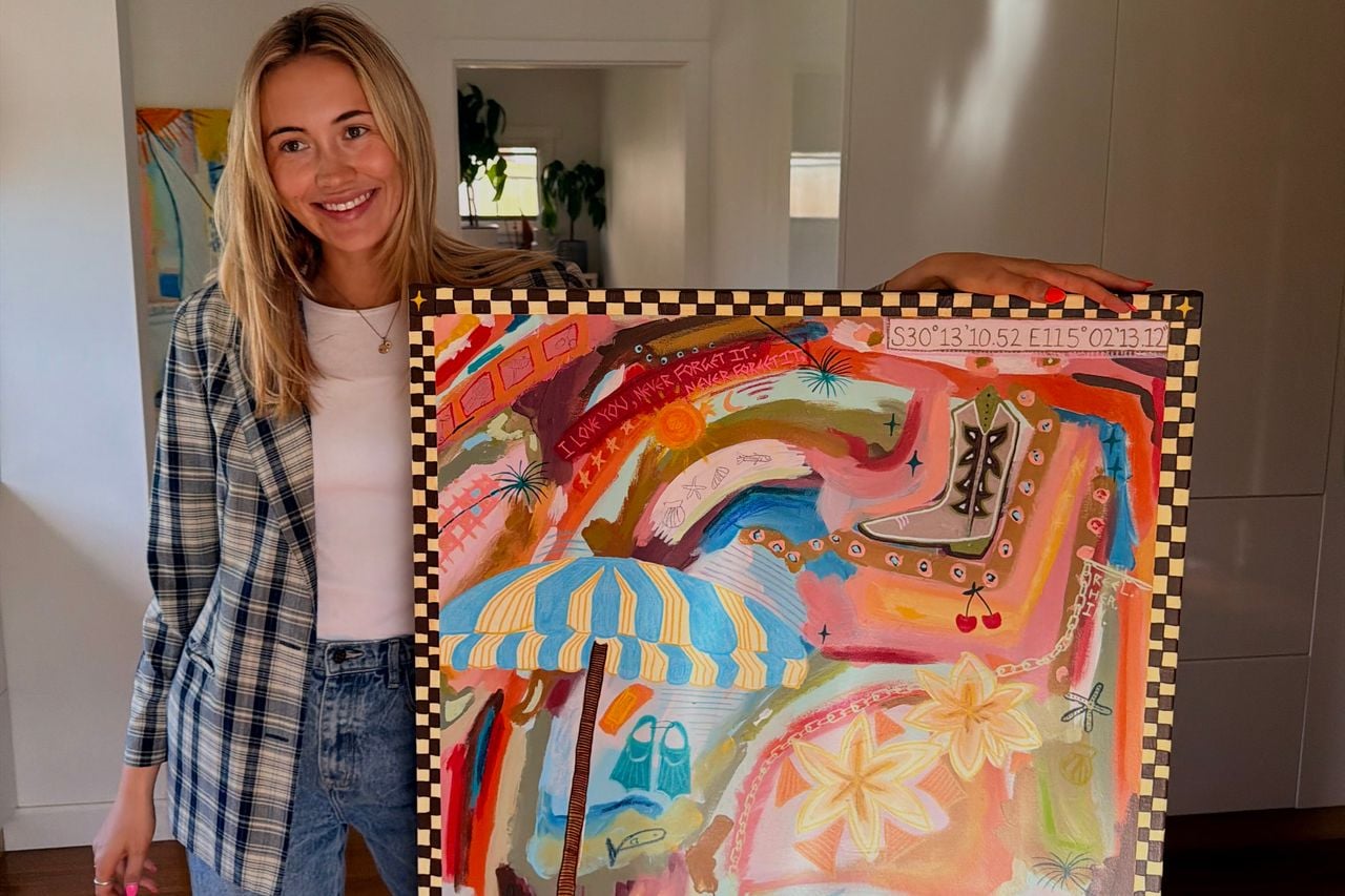 Lindisfarne artist lands Melbourne solo exhibition after social media boom