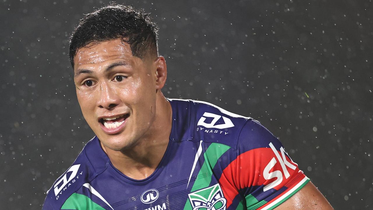 Roger Tuivasa-Sheck to depart New Zealand Warriors, two-year deal with Wakefield Trinity, video