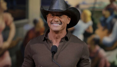 Tim McGraw to Enter Country Music Hall of Fame: 'It Makes Me Want to Live Up to It'