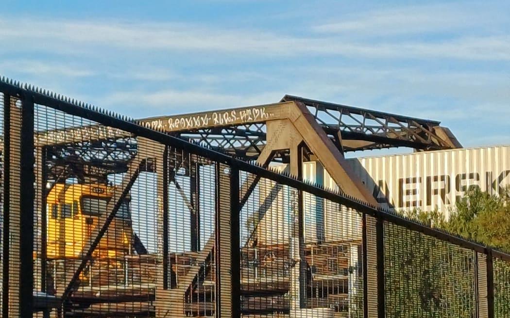 NZ faces soaring costs, long freight delays amid Iran conflict