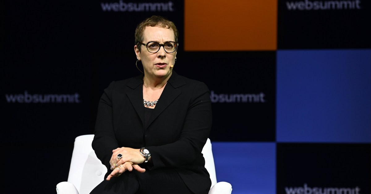 One of Grammarly’s ‘experts’ is suing the company over its identity-stealing AI feature