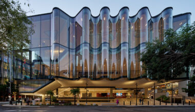 Glasshouse Theatre by Blight Rayner Architecture and Snøhetta