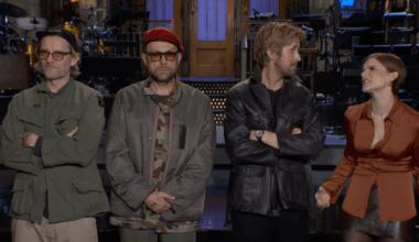 Ashley Padilla Tries 'Notebook' Rain Scene With Ryan Gosling