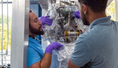 NASA tests cryogenic refueling technology for lunar landers