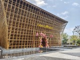 Main camera (23mm, f/1.7, ISO 64, 1/6452s, 4096x3072px)