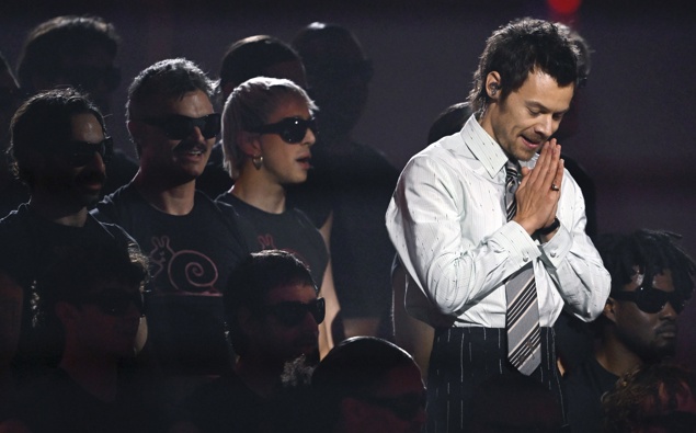 Harry Styles falls slightly short in 'Kiss All the Time. Disco, Occasionally'