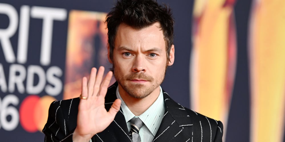 ‘Season 2 Weight Loss’ Lyrics: Harry Styles Explains Why Song Is the ‘Mission Statement’ of His New Album | Harry Styles, Lyrics, Music | Celebrity News and Gossip | Entertainment, Photos and Videos