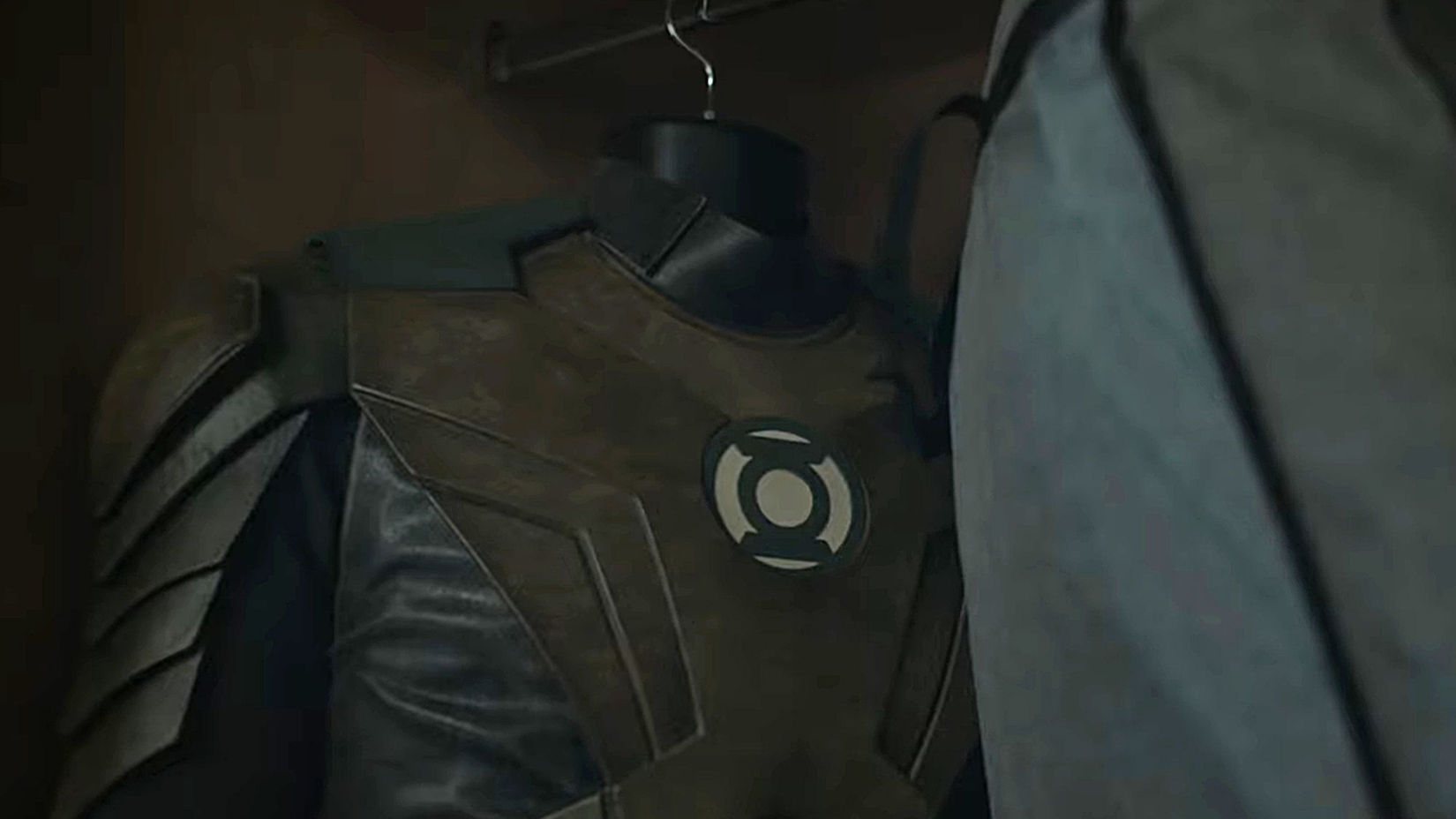 hbo lanterns costume brown