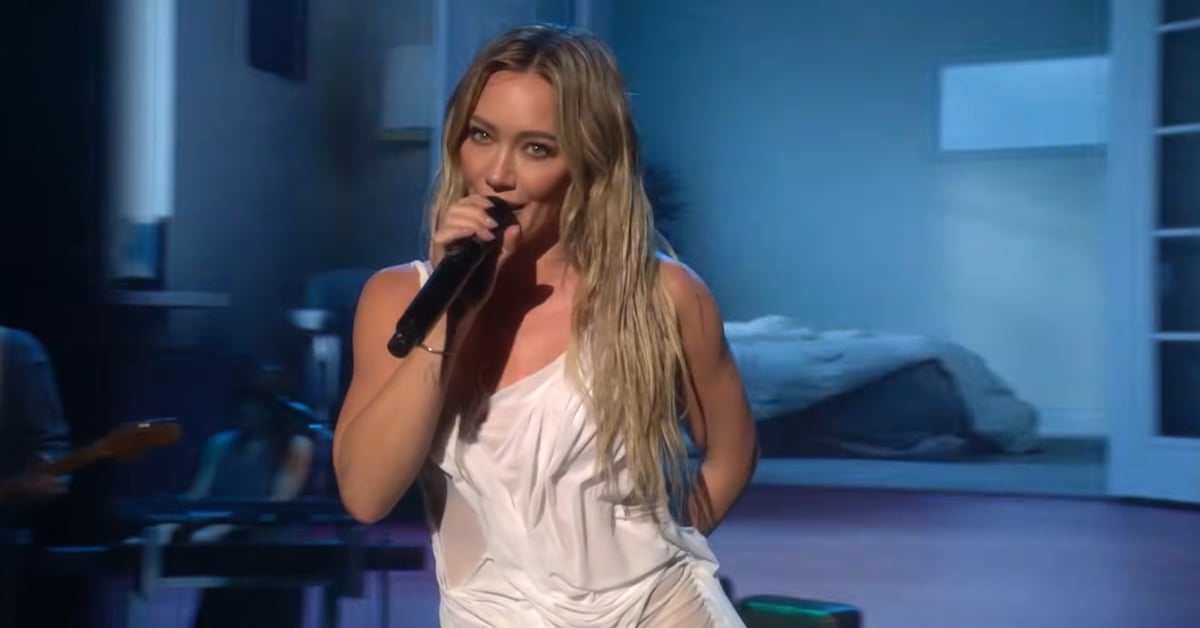 Watch Hilary Duff's Performance of 'Roommates' on 'Fallon'
