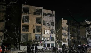 Trump threatens to 'obliterate' Iran's power plants if Strait of Hormuz isn't reopened