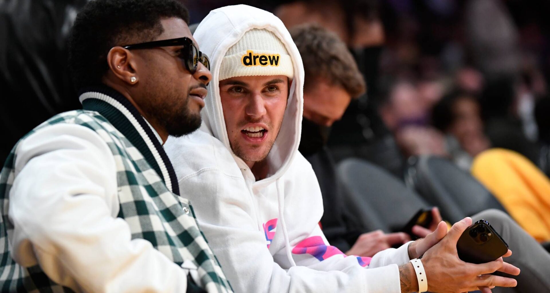 Justin Bieber and Usher reportedly clashed at Beyoncé and Jay-Z's Oscars after-party