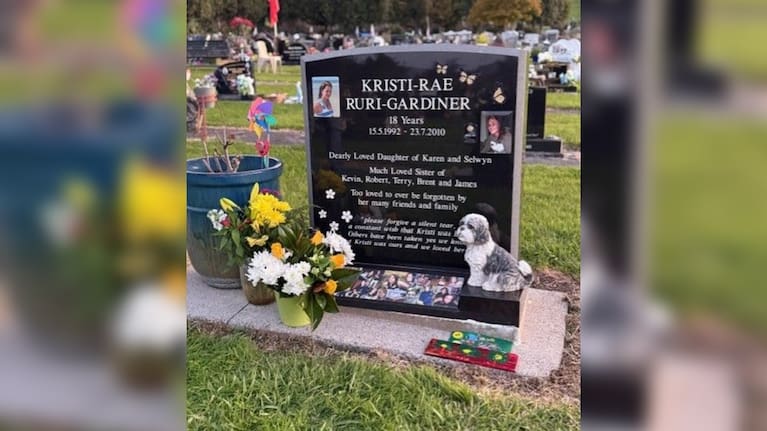 Kristi-Rae Ruri-Gardiner's grave site at Kauae Cemetery.