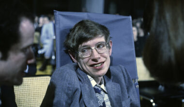 5 Ways Stephen Hawking Predicted The End Of The World Would Happen