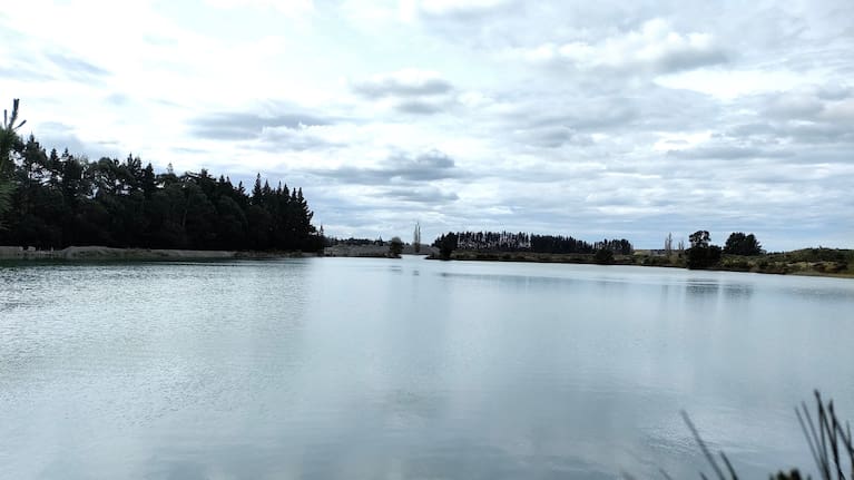  Gravel is being extracted from the Waimakariri River to infill gravel pit lakes in preparation for the Woodend Bypass