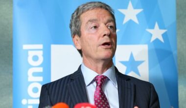 Former minister Bayly won't contest seat, looks to National list