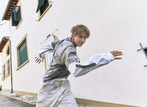 Why did Heeseung leave Enhypen